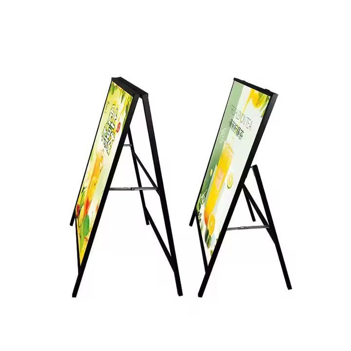 Modular reconfigurable display